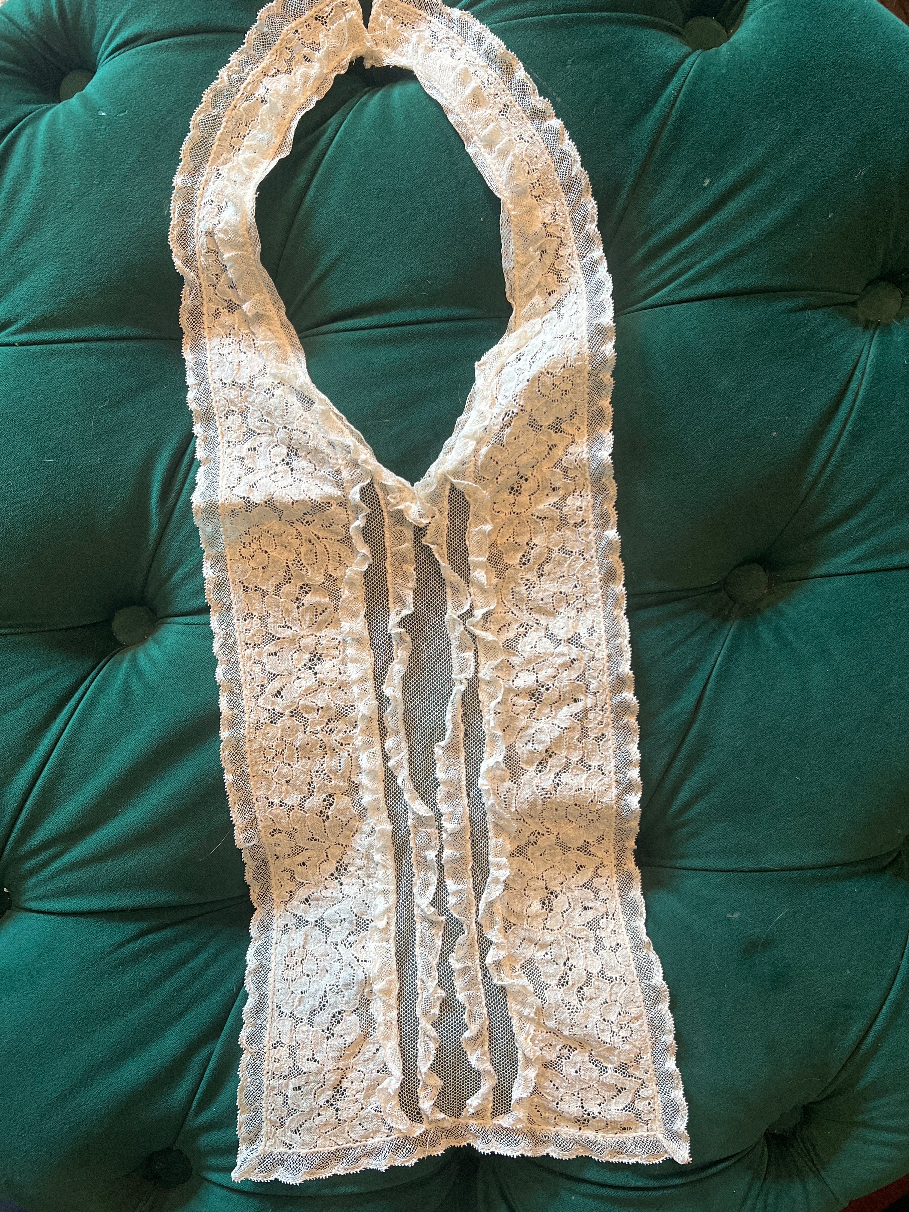 Art Deco Antique Lace Collar & Bib w/ closer snap~Ivory Color 1920’s